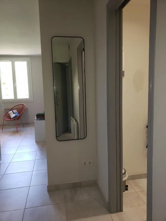 Apartment Le Central 300 Metres De La Plage Cassis France